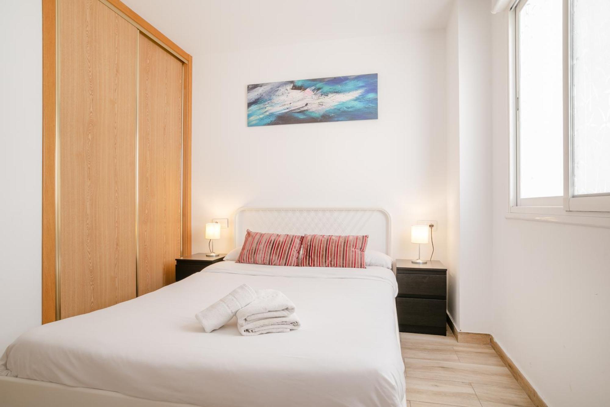Apartamentos Centricos De San Leandro Аликанте Екстериор снимка