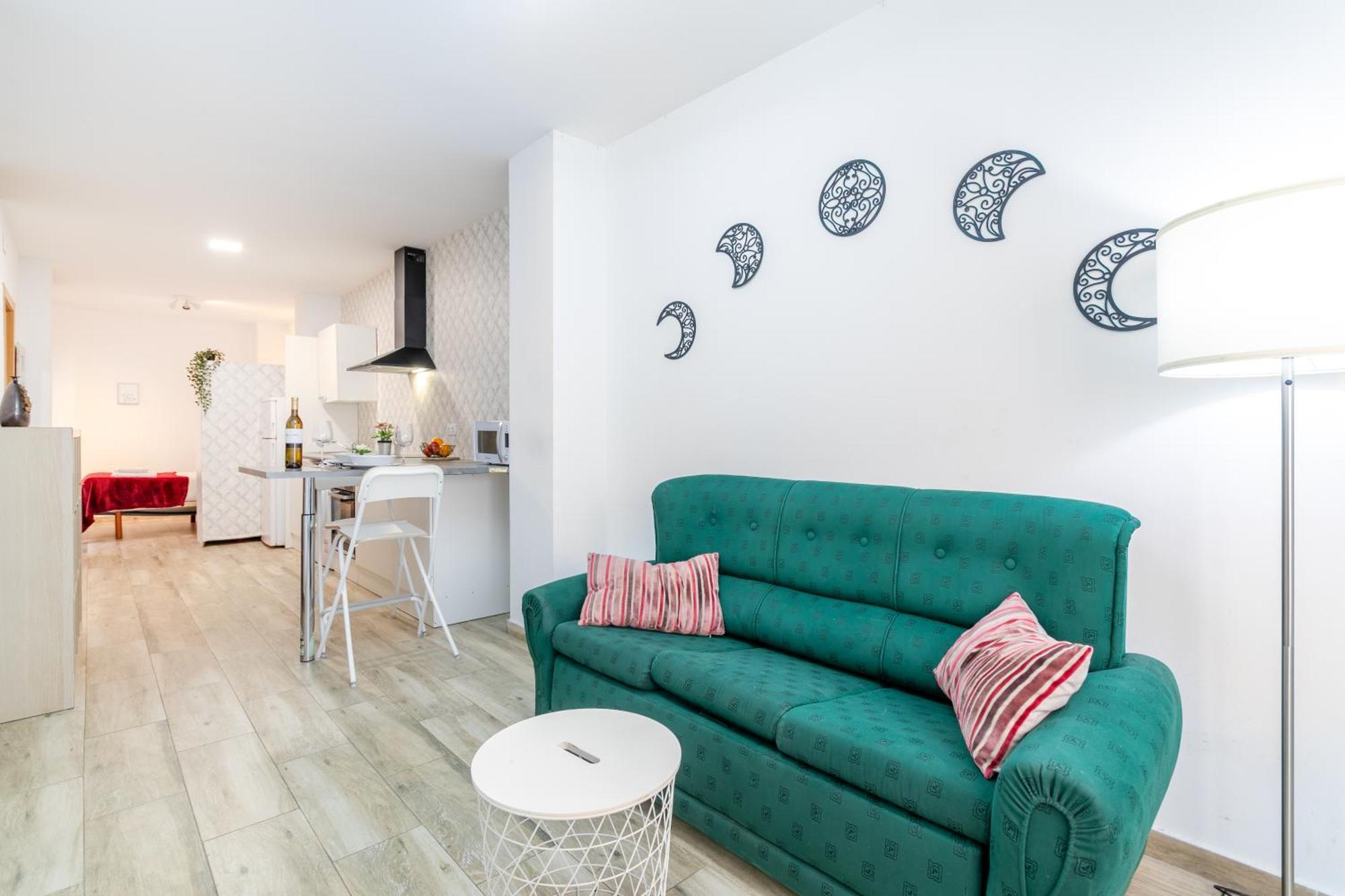 Apartamentos Centricos De San Leandro Аликанте Екстериор снимка