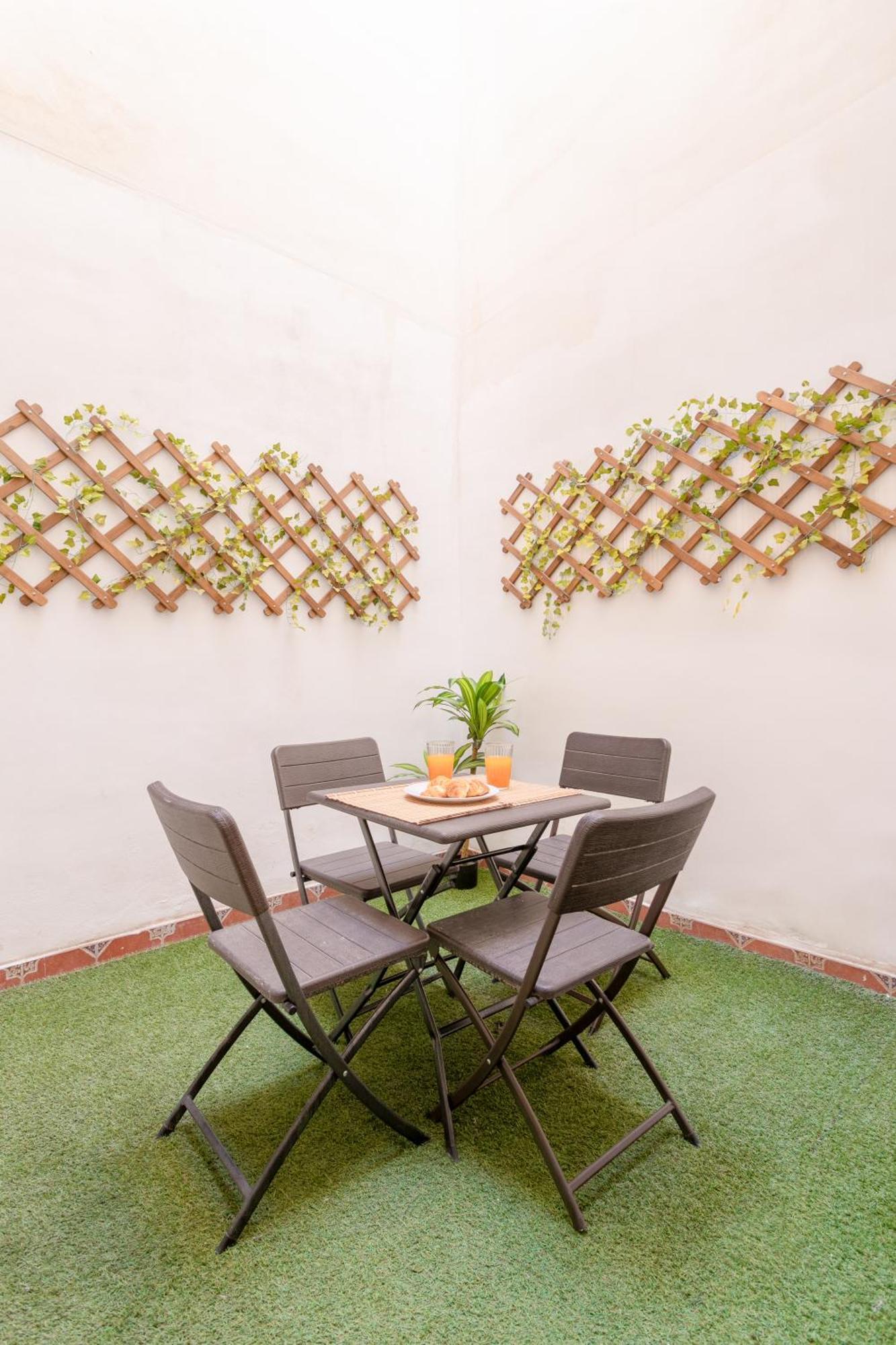 Apartamentos Centricos De San Leandro Аликанте Екстериор снимка