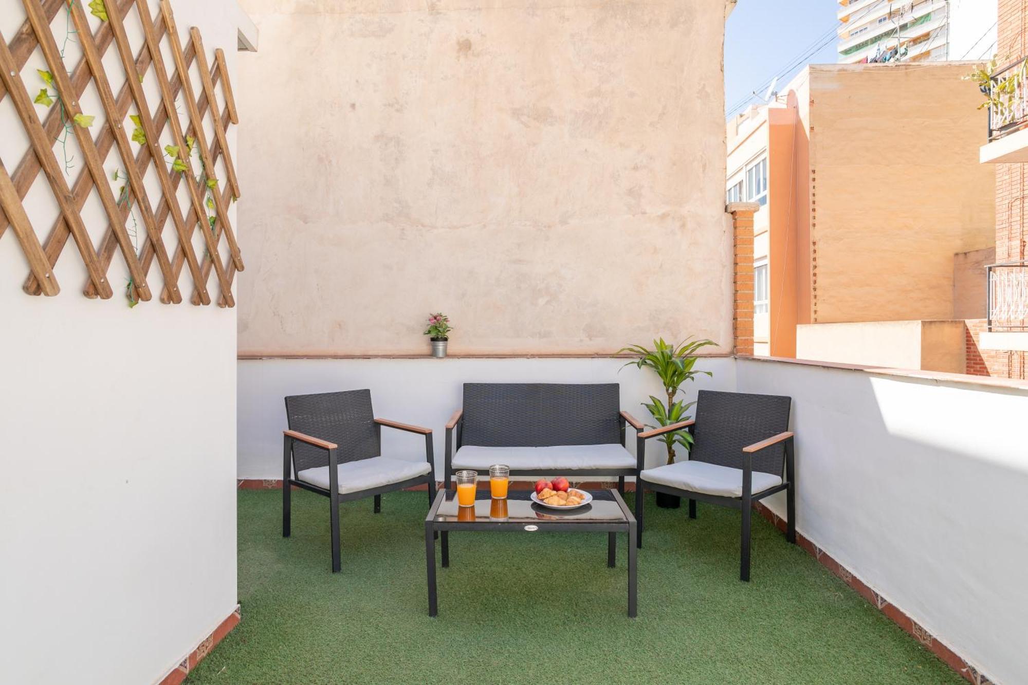 Apartamentos Centricos De San Leandro Аликанте Екстериор снимка