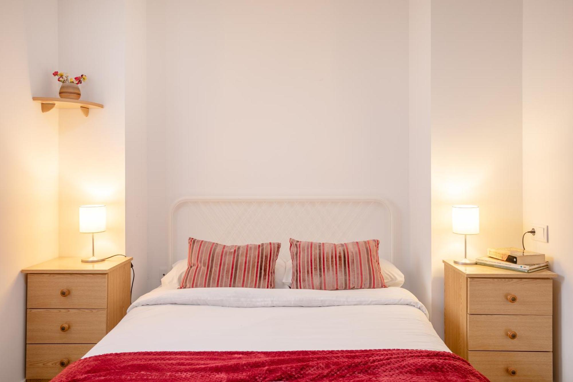 Apartamentos Centricos De San Leandro Аликанте Екстериор снимка