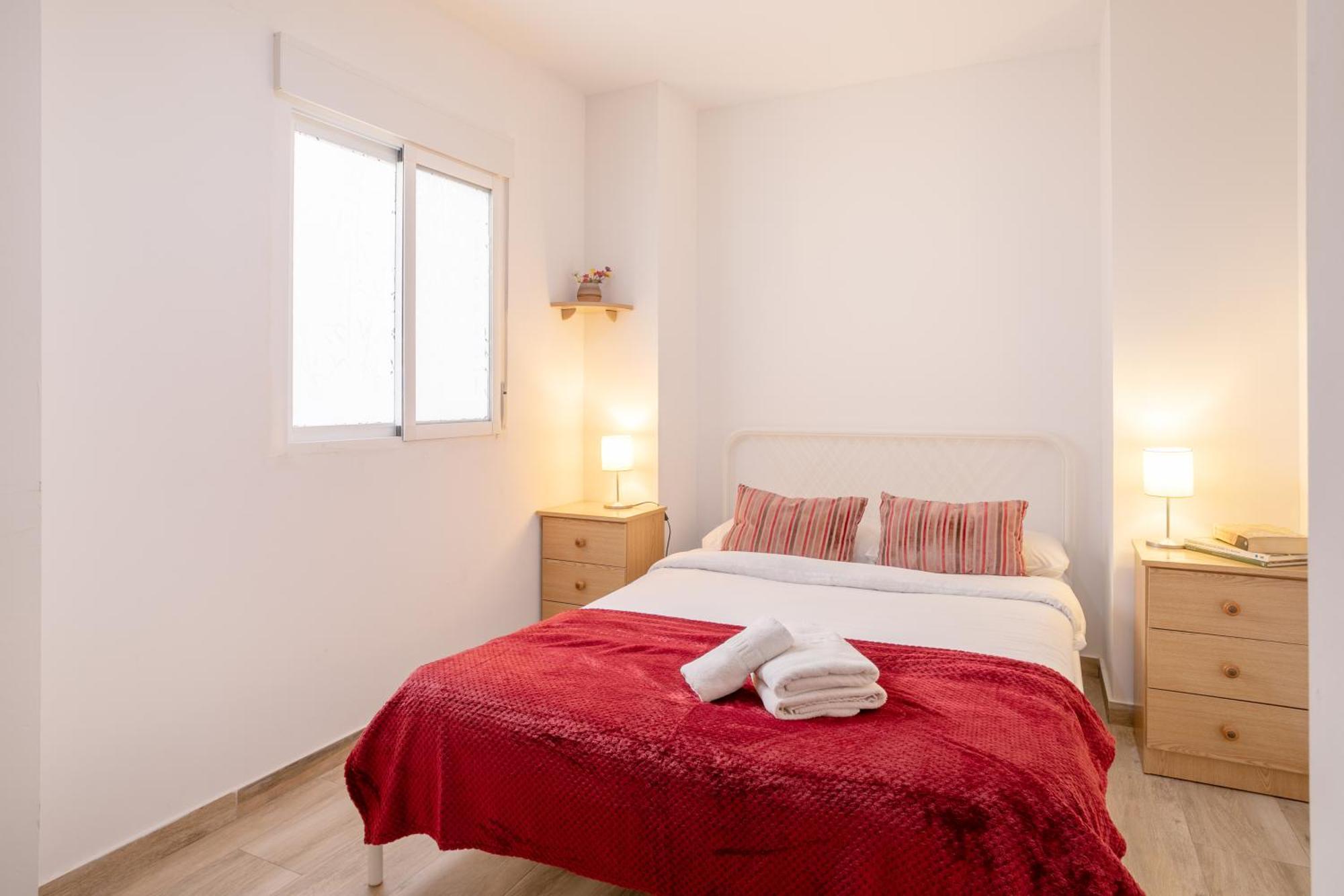 Apartamentos Centricos De San Leandro Аликанте Екстериор снимка