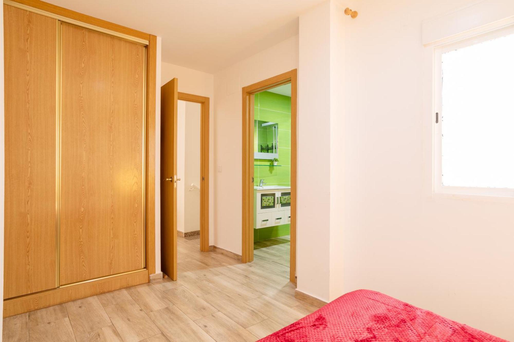 Apartamentos Centricos De San Leandro Аликанте Екстериор снимка