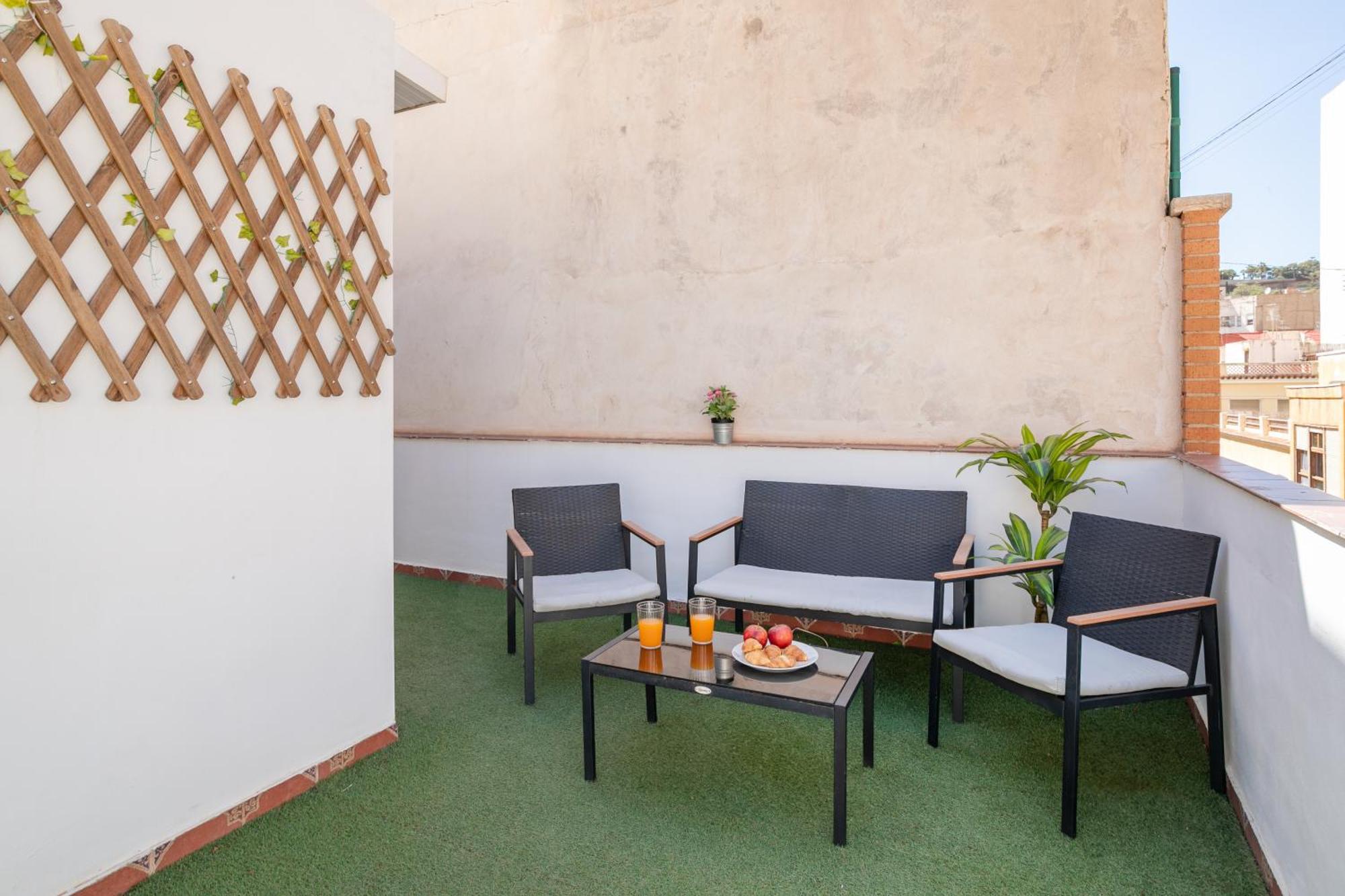 Apartamentos Centricos De San Leandro Аликанте Екстериор снимка